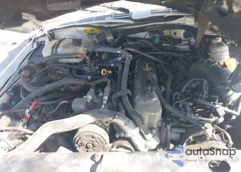 1990 Jeep Cherokee Laredo z USA, uszkodzony, nr VIN 1J4FJ58L7LL218582